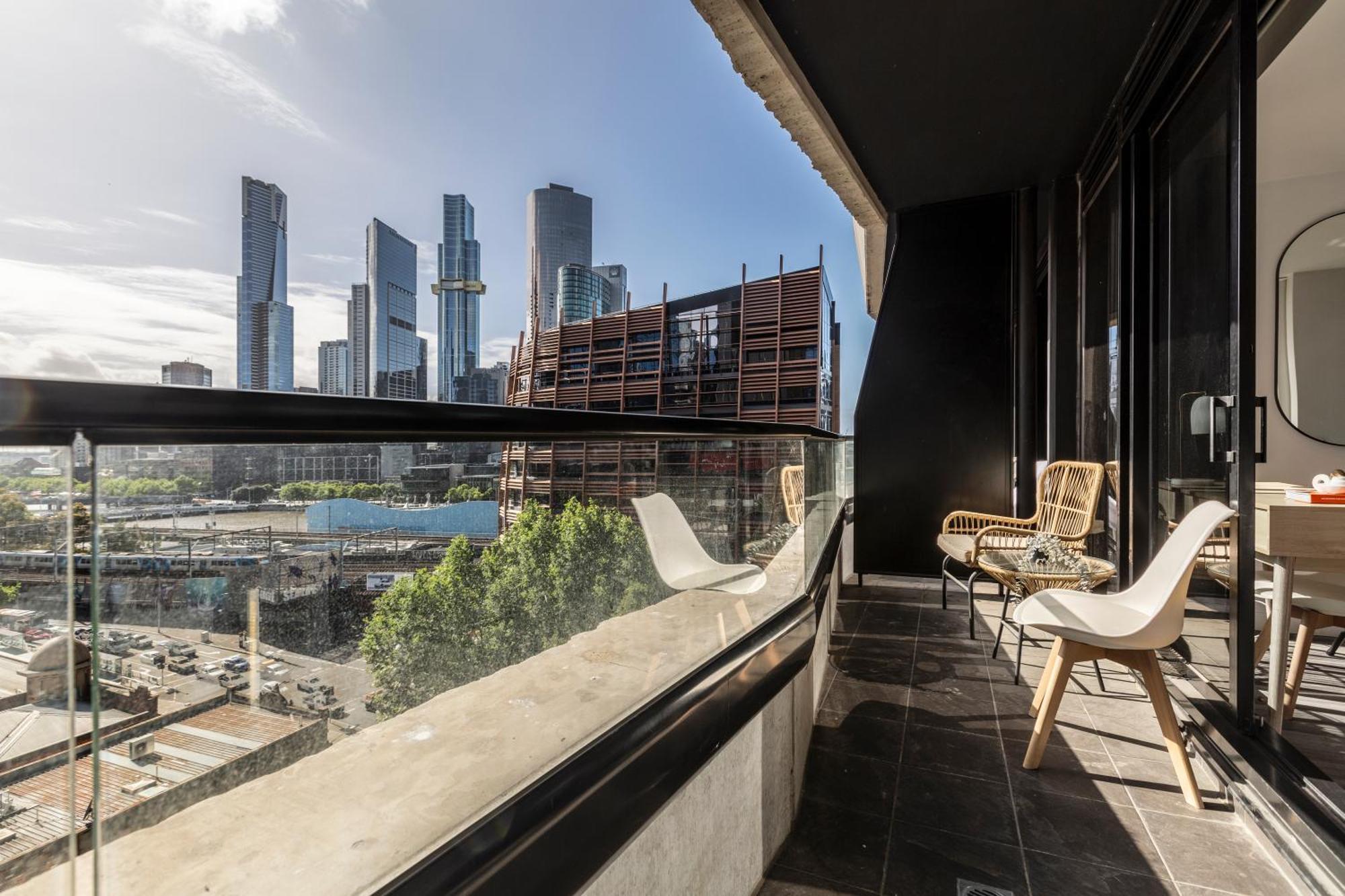 Riverview Suites By Edgetrip 墨尔本 外观 照片